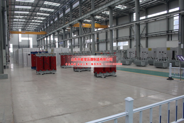 云龙S13-5000KVA油浸式变压器